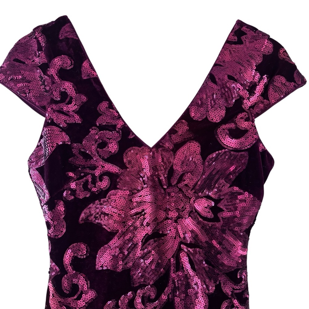 Guess Burgundy Velvet Sequin Mini Evening Dress Size 4 - Picture 9 of 17